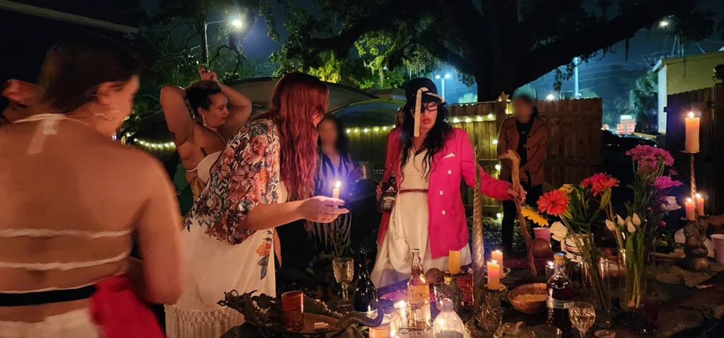 The Significance of "Caballo de Misterio" in the Modern Context